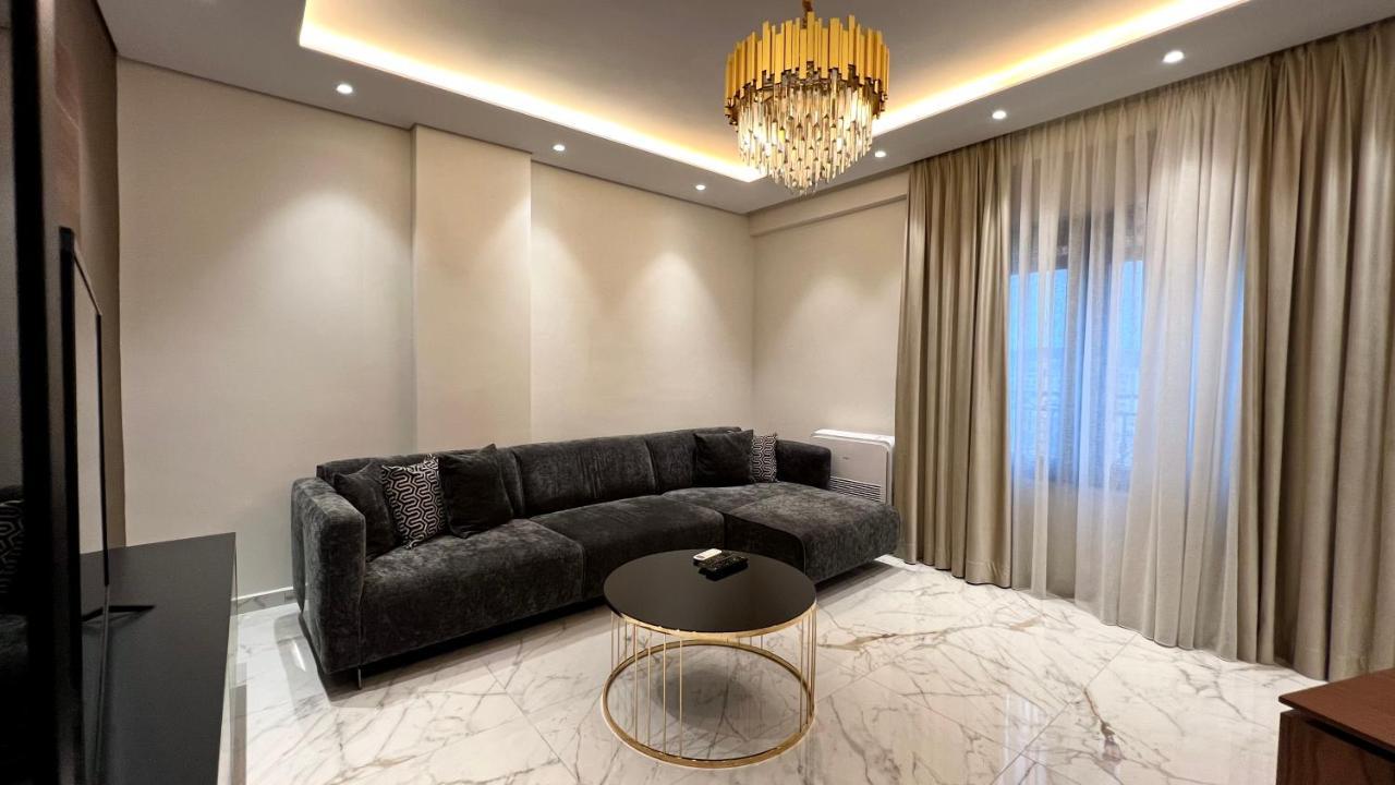 Zeus Tirana Suite Deluxe エクステリア 写真